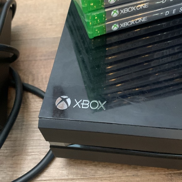 X box bundle - Picture 3 of 5